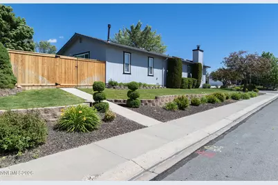 616 Kim Court, Gardnerville, NV 89460 - Photo 7