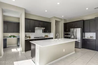 9278 Red Spring Drive, Reno, NV 89521 - Photo 15