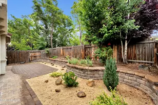 1784 Back Country Rd, Reno, NV 89521 - Photo 33