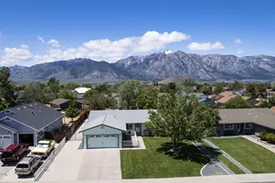 1385 Patricia Dr, Gardnerville, NV 89460 - Photo 5