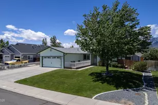 1385 Patricia Dr, Gardnerville, NV 89460 - Photo 7