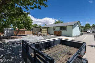 1385 Patricia Dr, Gardnerville, NV 89460 - Photo 33