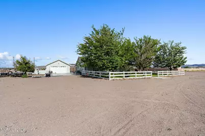 6035 Boyer Lane, Stagecoach, NV 89429 - Photo 7