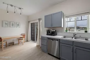 355 Madison Marie Ln, Reno, NV 89503 - Photo 5