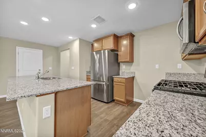 668 Goodsprings Drive, Reno, NV 89506 - Photo 5