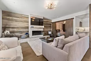 17 Beach Club Dr, Stateline, NV 89449 - Photo 5