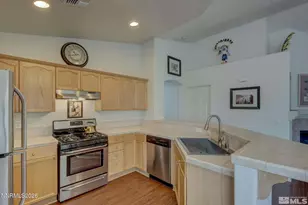 10695 Vista Bonita Ln, Reno, NV 89521 - Photo 7