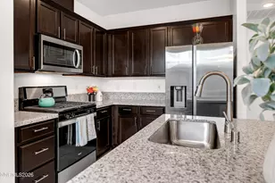 2011 Cradle Mountain Dr, Reno, NV 89523 - Photo 9