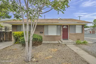 908 12th St, Sparks, NV 89431 - Photo 3