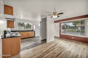 908 12th St, Sparks, NV 89431 - Photo 23