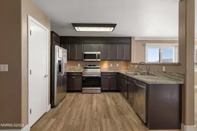 8827 Red Baron Boulevard, Reno, NV 89506 - Photo 7