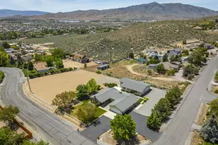 7615 Alameda Dr, Reno, NV 89506 - Photo 25