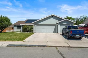536 River Ranch Rd, Fernley, NV 89408 - Photo 3