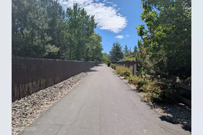 550 Martingale Court, Reno, NV 89521 - Photo 35