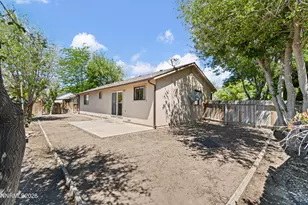 401 Kathy Ave, Yerington, NV 89447 - Photo 25