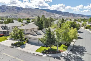 2410 Lincoln Meadows Dr, Reno, NV 89521 - Photo 49