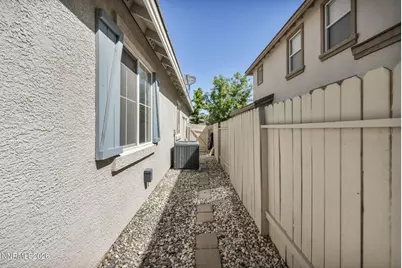 2410 Lincoln Meadows Drive, Reno, NV 89521 - Photo 57