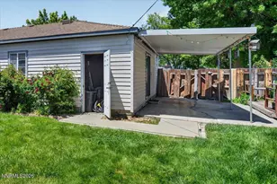 7 E I St, Sparks, NV 89431 - Photo 31