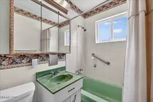 7 E I St, Sparks, NV 89431 - Photo 27