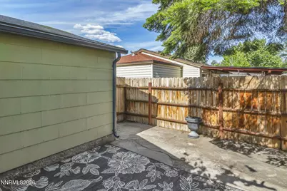 1125 Plymouth Way, Sparks, NV 89431 - Photo 13