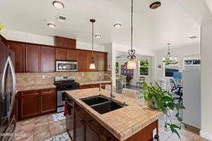 5364 Desertstone Dr, Sparks, NV 89436 - Photo 11