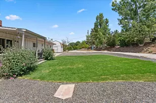 14740 Rim Rock Dr, Reno, NV 89521 - Photo 47