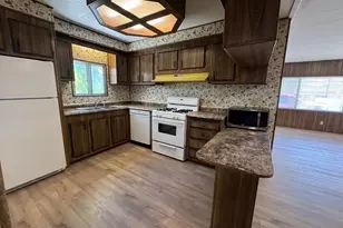 375 Randon Ct, Fernley, NV 89408 - Photo 7