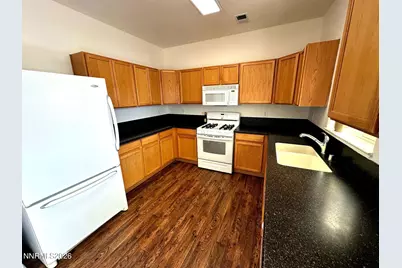 380 Andrew Cahill Lane, Reno, NV 89503 - Photo 11