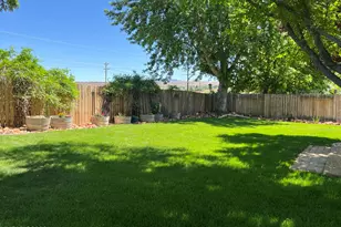 854 Calle Myriam Dr, Sparks, NV 89436 - Photo 29
