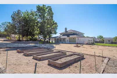 8605 Eaglenest Road, Sparks, NV 89436 - Photo 37