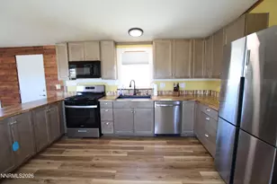 8 Falcon Way, Yerington, NV 89447 - Photo 11