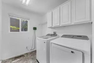 5170 Lorenzo Ln, Sparks, NV 89436 - Photo 17