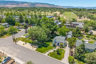 2277 Sunrise Dr, Reno, NV 89509 - Photo 5