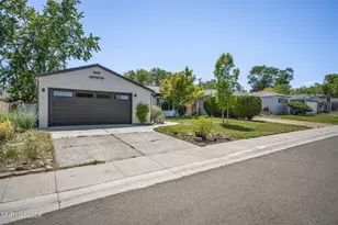 865 Munley Dr, Reno, NV 89503 - Photo 3