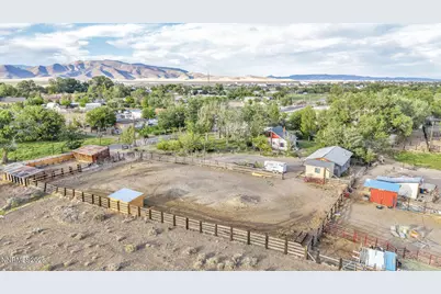 1185 Truckee Lane, Fernley, NV 89408 - Photo 35