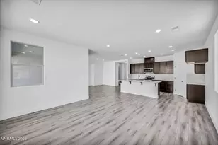 142 Radiant Dr, Carson City, NV 89705 - Photo 5