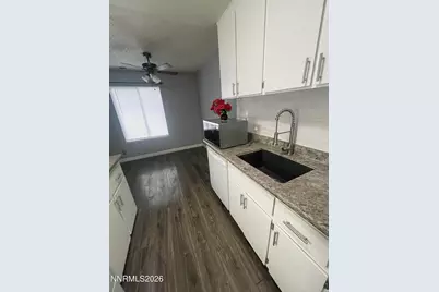 1537 Delucchi Lane #E, Reno, NV 89502 - Photo 21