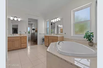 1056 Country Lane, Gardnerville, NV 89460 - Photo 27