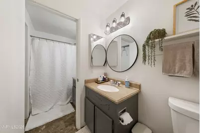 828 Woodglen Drive #APT 3, Sparks, NV 89434 - Photo 5