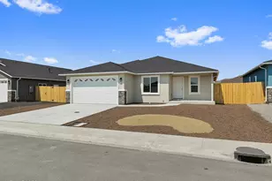 954 Kathryn Ct, Fernley, NV 89408 - Photo 1
