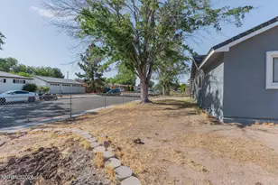 1401 Bresson Ave, Reno, NV 89502 - Photo 27