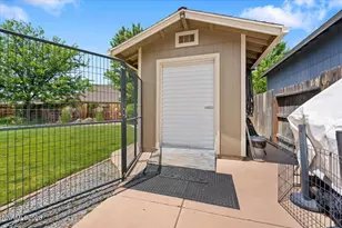 1231 Chara Ct, Sparks, NV 89441 - Photo 45