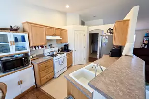 652 Jennys Ln, Fernley, NV 89408 - Photo 11