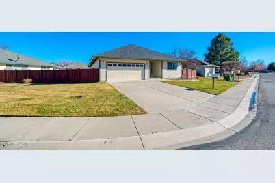 814 Mahogany Drive, Minden, NV 89423 - Photo 3