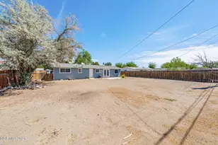 335 McCart St, Fernley, NV 89408 - Photo 45