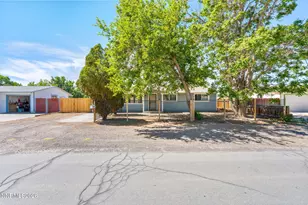 335 McCart St, Fernley, NV 89408 - Photo 5