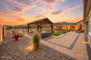3270 Amaretto Wy, Sparks, NV 89441 - Photo 9