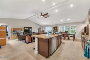 7135 Quill Dr, Reno, NV 89506 - Photo 13