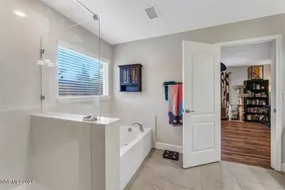 7135 Quill Drive, Reno, NV 89506 - Photo 17