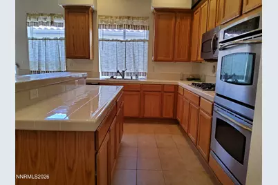 1675 Jewel Ridge Court, Reno, NV 89506 - Photo 3